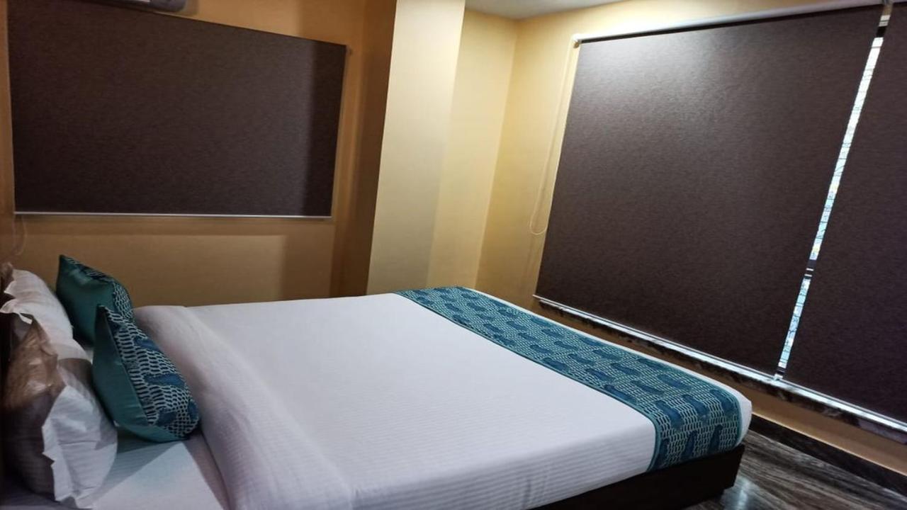 Hotel Aloka Residency Calcutta Eksteriør billede