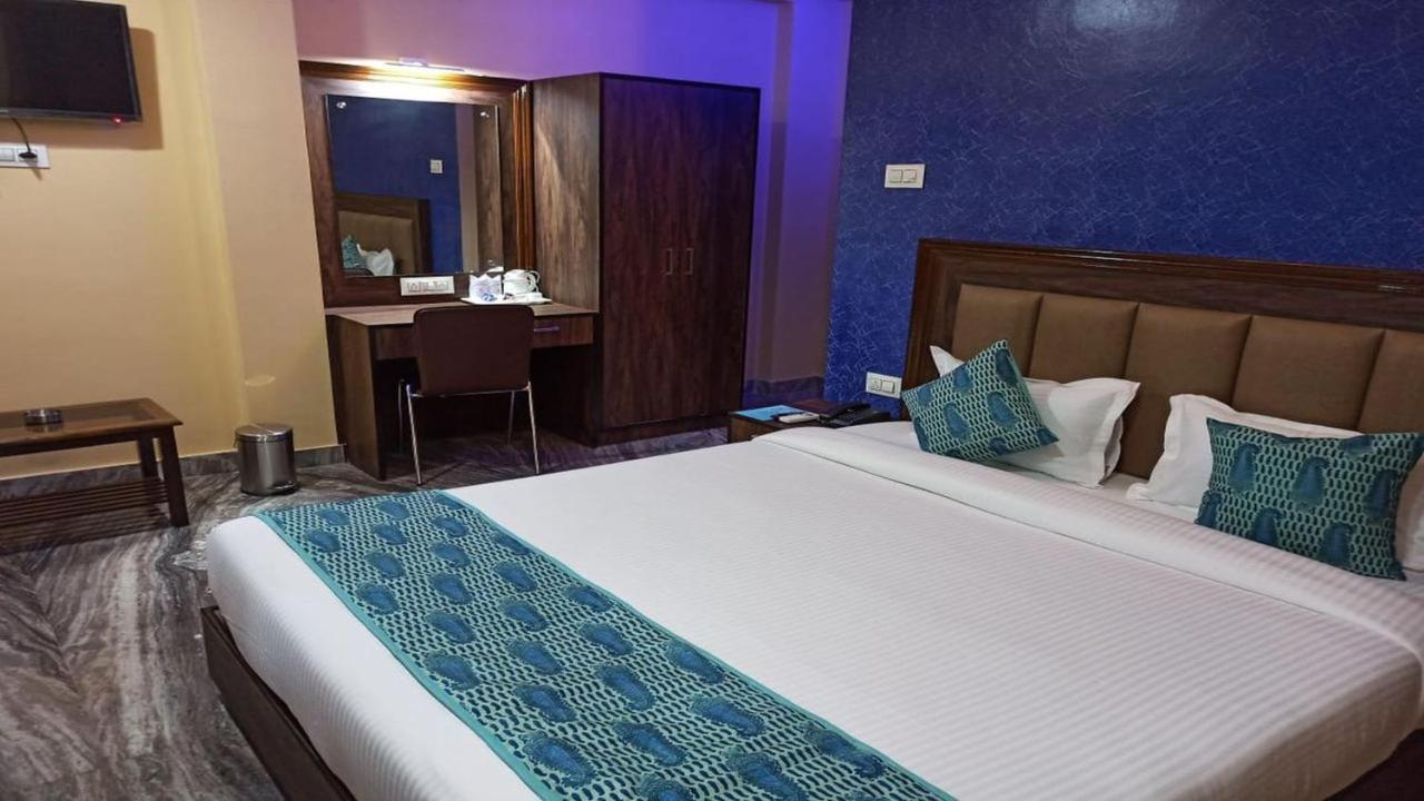 Hotel Aloka Residency Calcutta Eksteriør billede